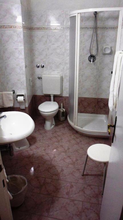 Hotel Reali Chianciano Terme Phòng bức ảnh