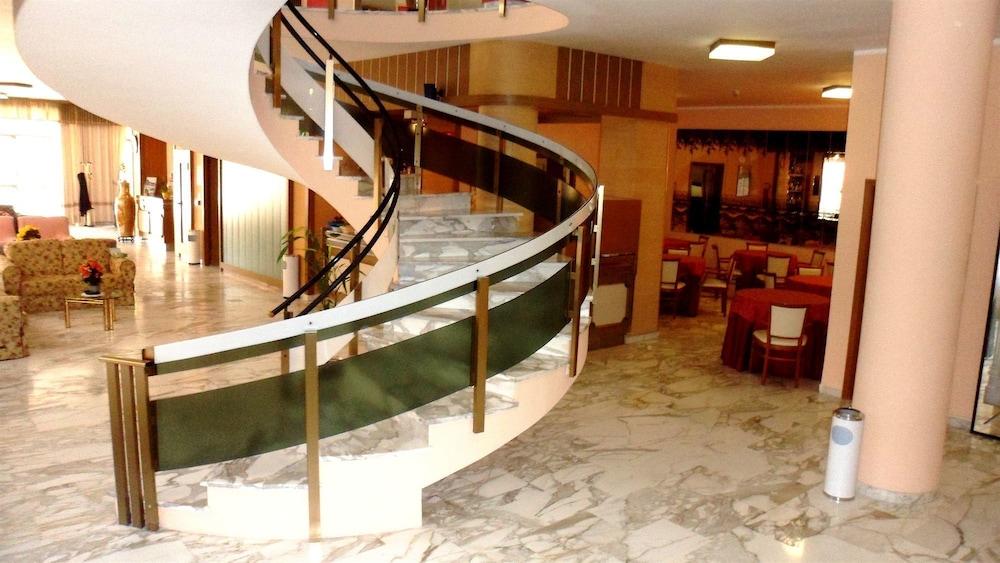Hotel Reali Chianciano Terme Ngoại thất bức ảnh